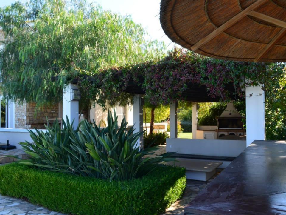 Luxury Flora Kiparissia Villa *